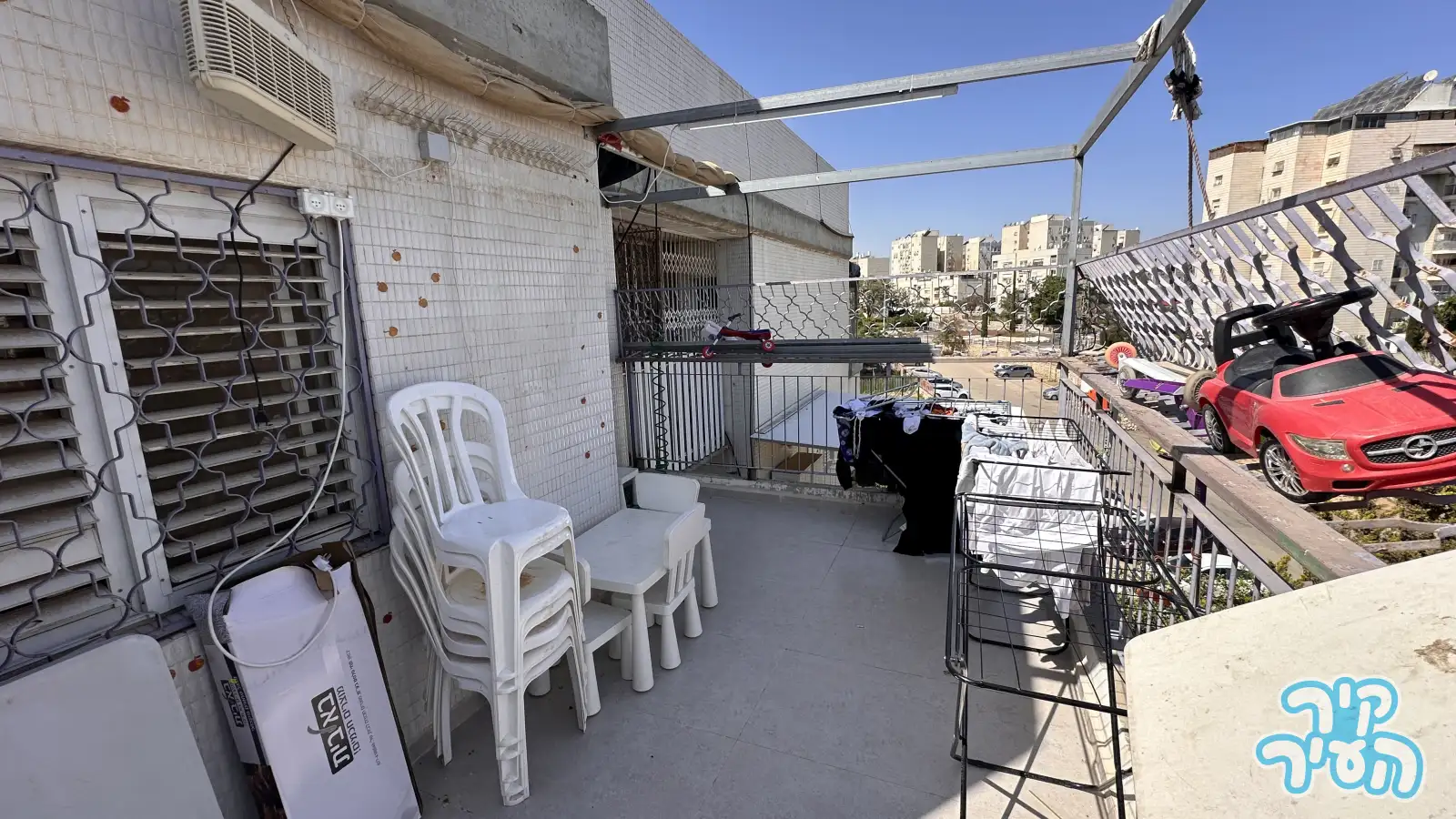למכירה דירת 3.5 חדרים משופצת מהיסוד עם 2 מרפסות שמש! - תמונה 8