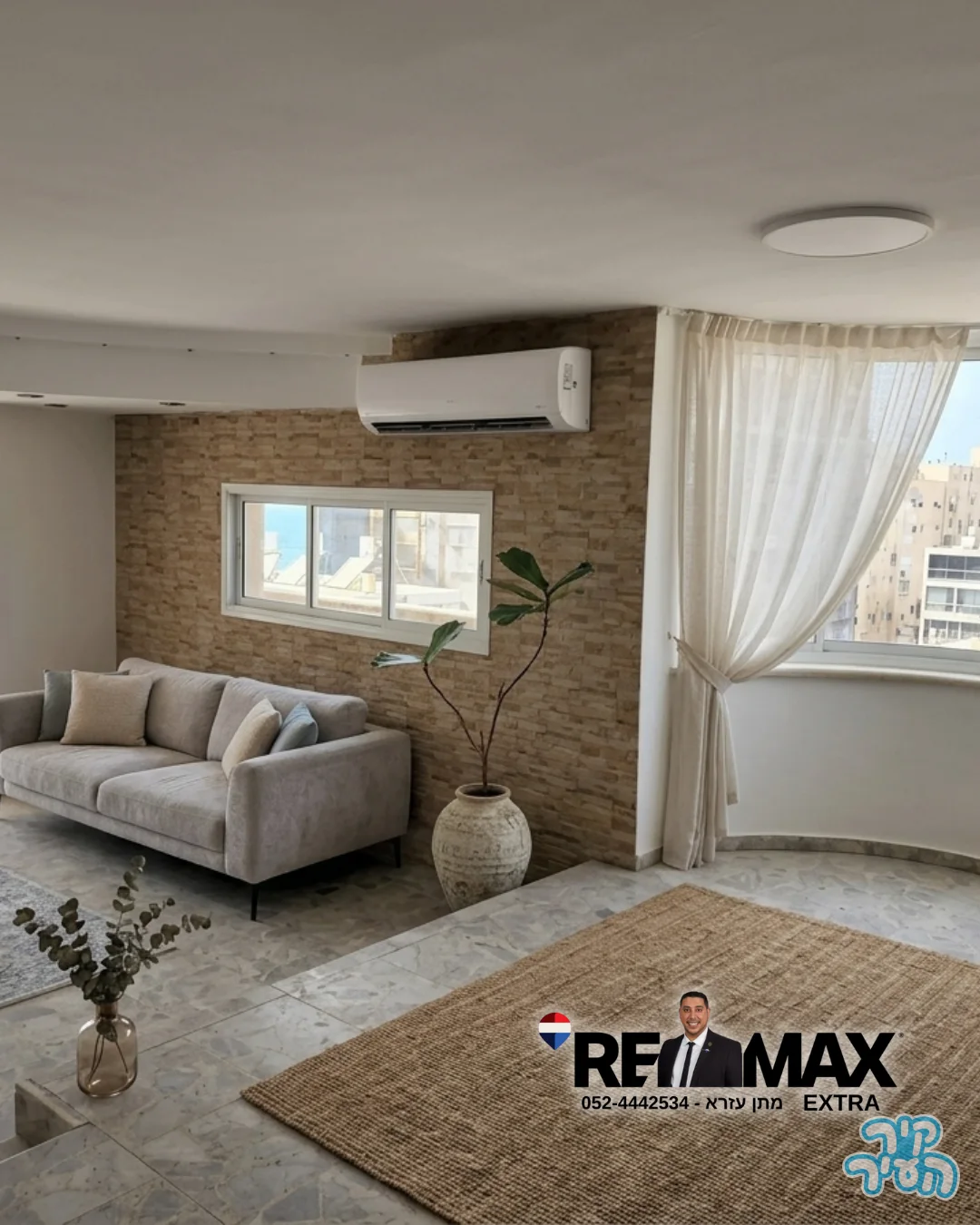 פנטהאוז 5 חדרים בבת ים עם 3 מרפסות +גג פרטי + מעלית וחניה פרטית - תמונה 3