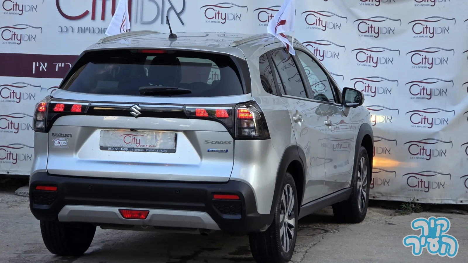 סוזוקי S-CROSS 2022 - תמונה 4