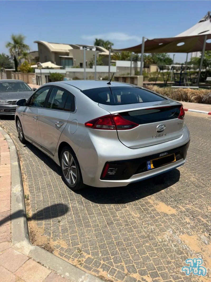 יונדאי HYUNDAI 2019