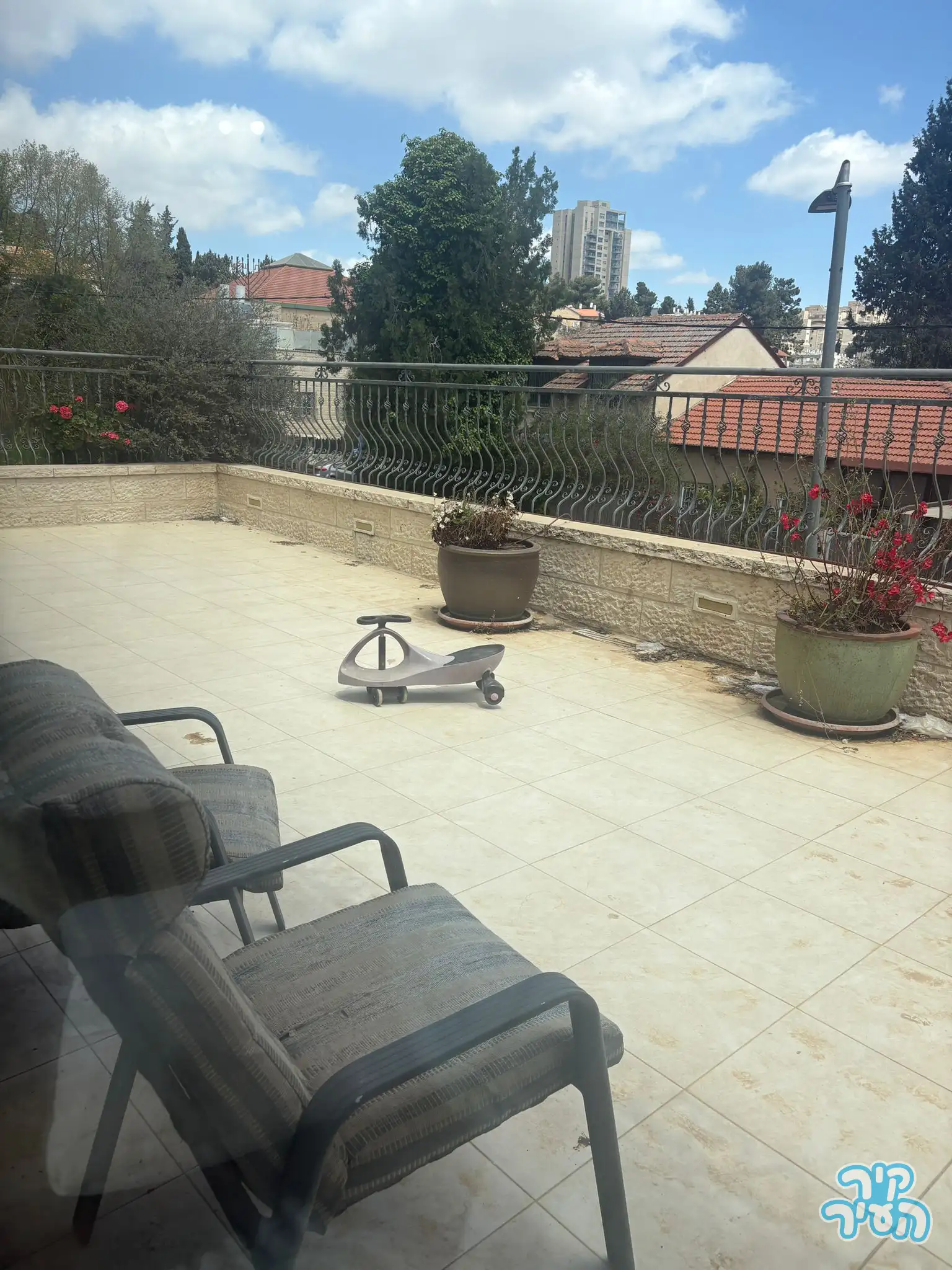 חצי מדו משפחתי ברח' רבינוביץ 4, קרית יובל, ירושלים - תמונה 5