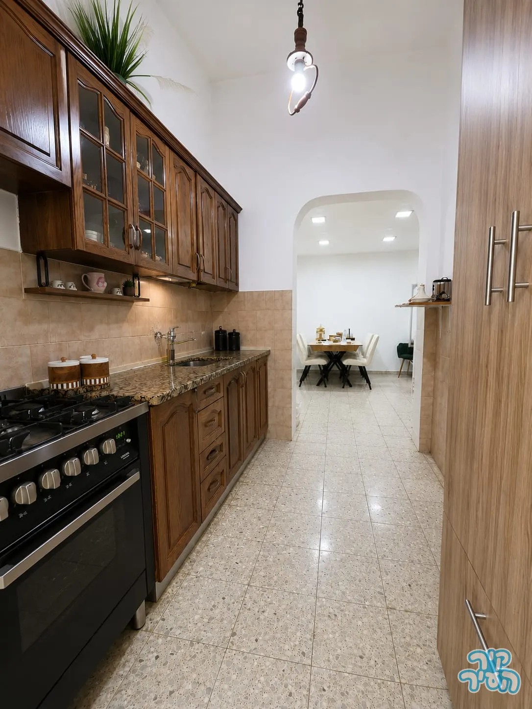 למכירה ביצוג בלעדי דירת גן 4 חד׳ ברח׳ אפלטון - תמונה 2