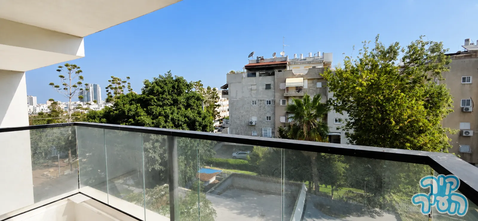למכירה דירת 3.5 חדרים בסיום תמ"א 38 - תמונה 2
