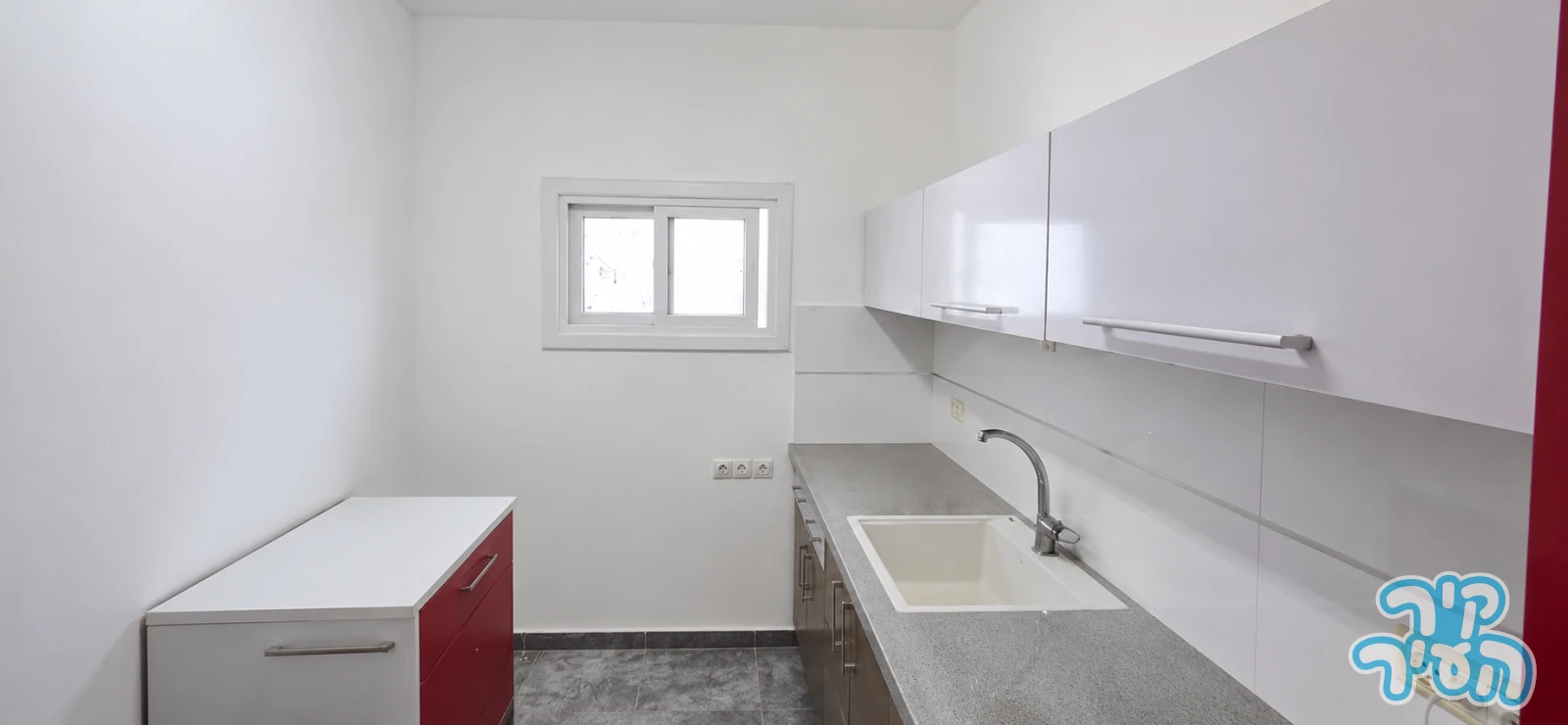 למכירה דירת 3.5 חדרים בסיום תמ"א 38 - תמונה 4