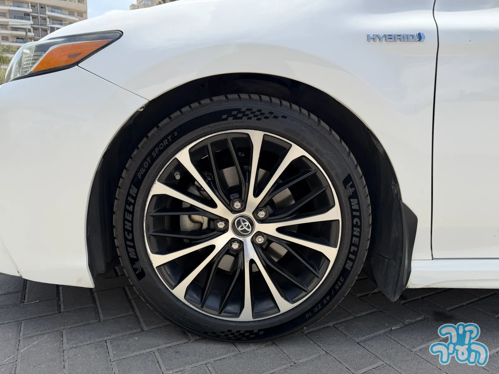 טויוטה CAMRY HYBRID 2018 - תמונה 3