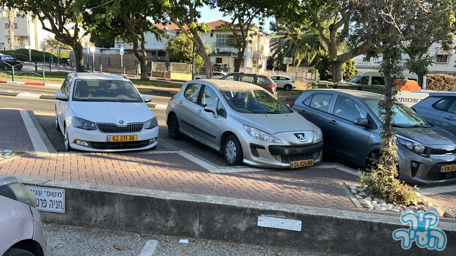 פיג'ו 308 2009 - תמונה 5