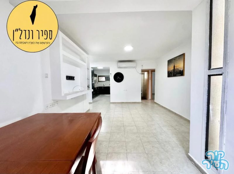 למכירה במתחם פינוי-בינוי דירת 3 חדרים