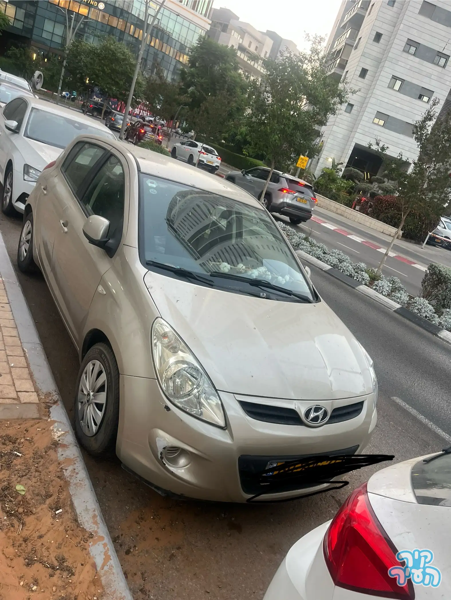 יונדאי 2011 - תמונה 3