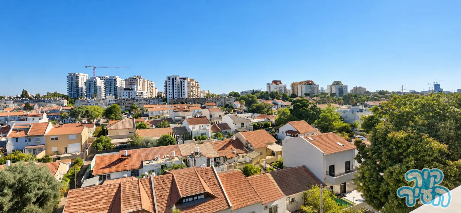 דירת 4 חדרים עם ממד , מרפסת וחניה בחולון - תמונה 3