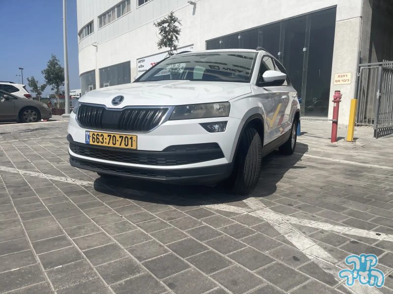 סקודה KAROQ 2019