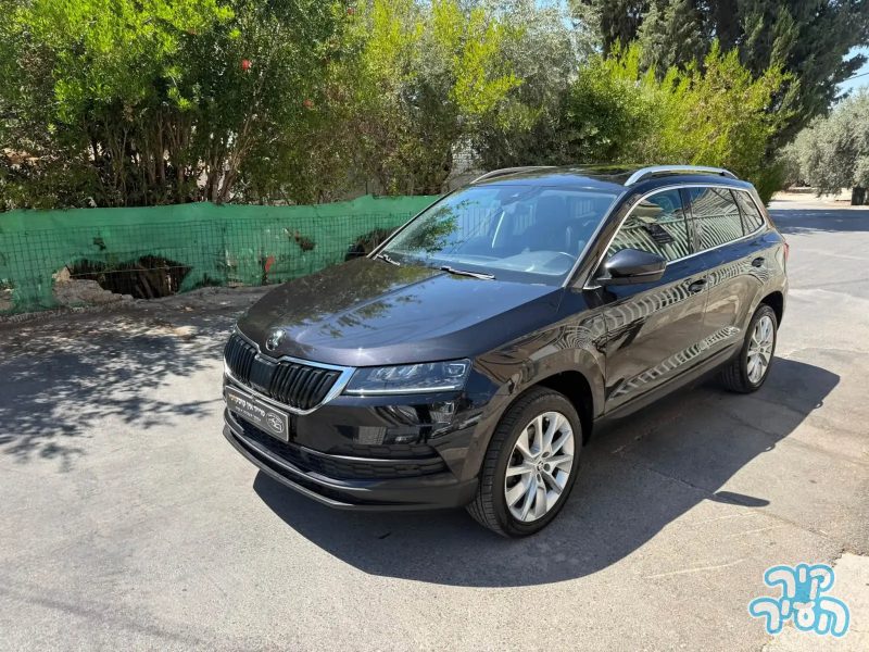 סקודה KAROQ 2018