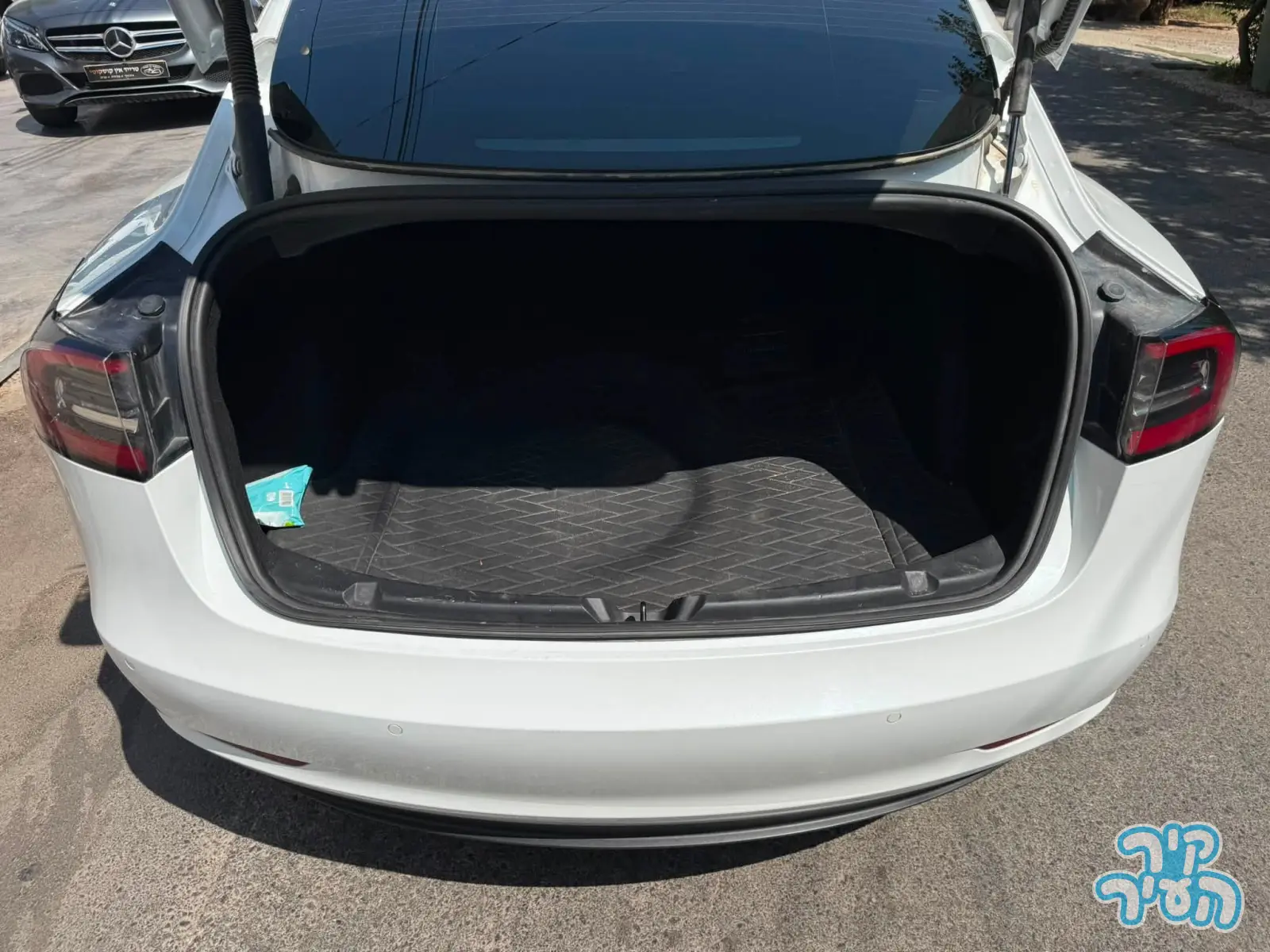 טסלה MODEL 3 2021 - תמונה 8