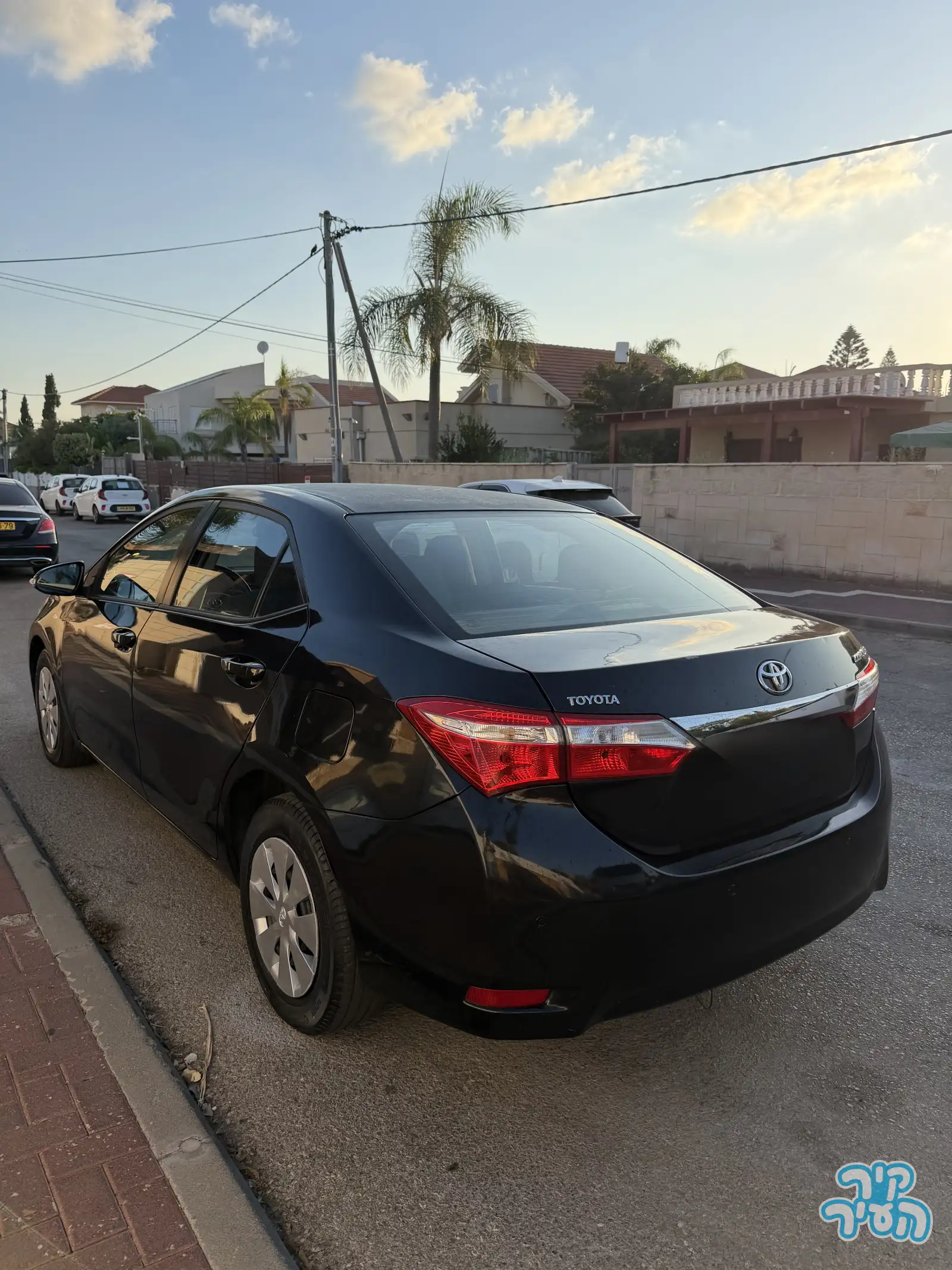 טויוטה COROLLA 2015 - תמונה 2