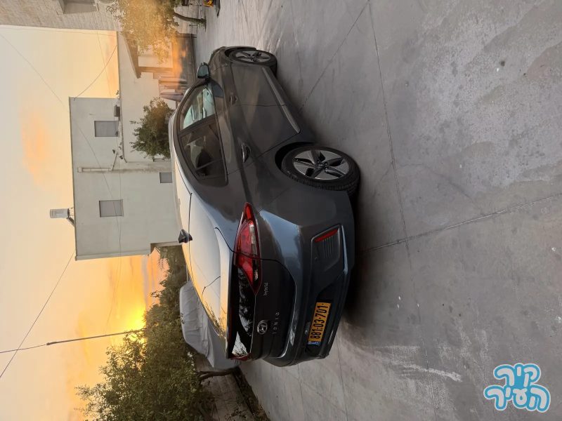 יונדאי IONIQ HYBRID 2020