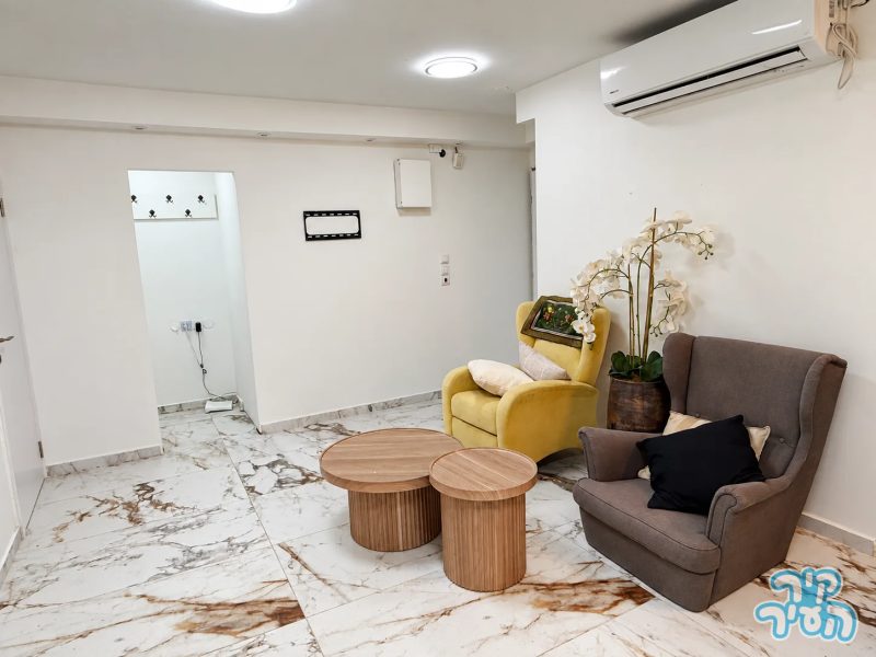 להשכרה מפרטי – משרד משופץ ברמה גבוהה במתחם הבורסה, רמת גן