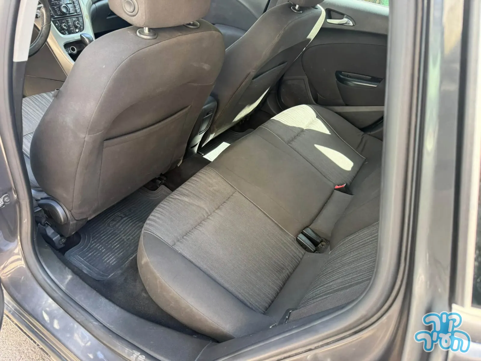 אופל ASTRA 2012 - תמונה 6