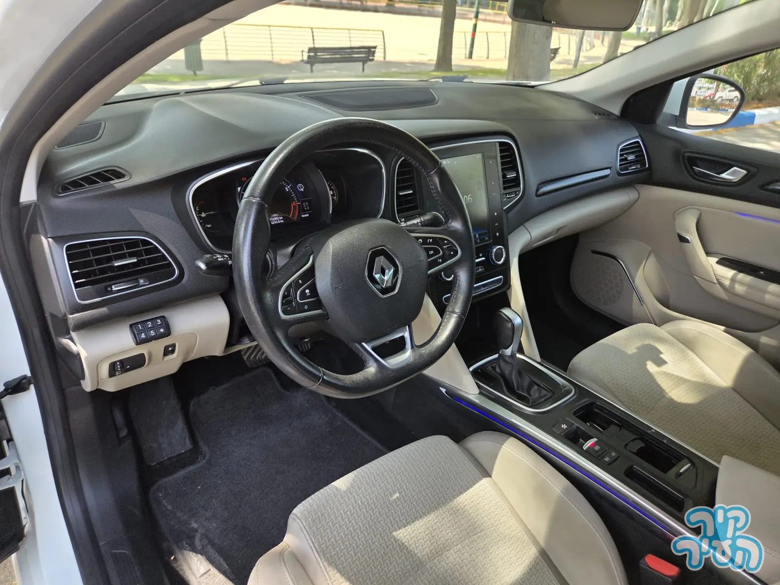 רנו MEGANE 2019 - תמונה 7