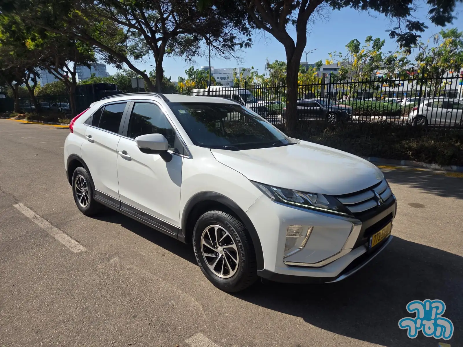 מיצובישי ECLIPSE CROSS 2019 - תמונה 6
