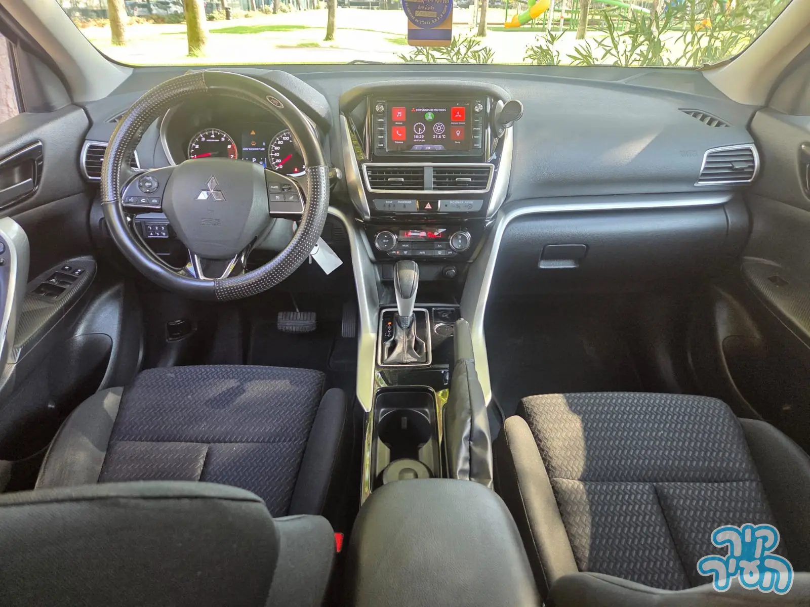 מיצובישי ECLIPSE CROSS 2019 - תמונה 9